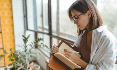 august journal prompts